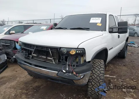 2002 Chevrolet Silverado 1500 Ls from USA, damaged, VIN 1GCEC19V42Z171933